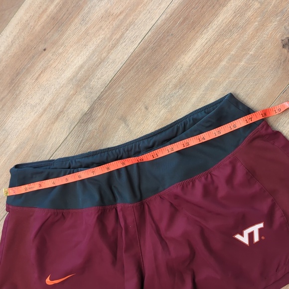 Women's Nike Dri-Fit Virginia Tech Shorts, L - Picture 13 of 13